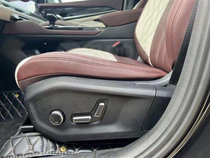 Geely Monjaro, 2022 — изображение 11