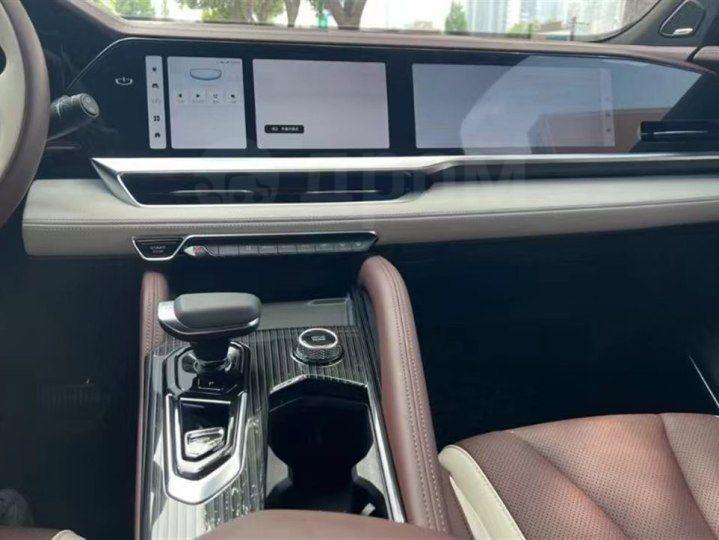 Geely Monjaro, 2022 — изображение 8