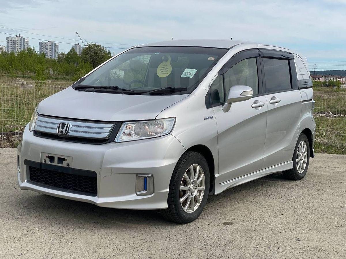 Honda Freed Spike, 2012 — изображение 4