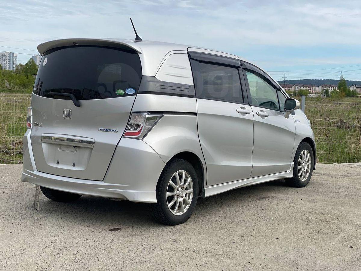 Honda Freed Spike, 2012 — изображение 8